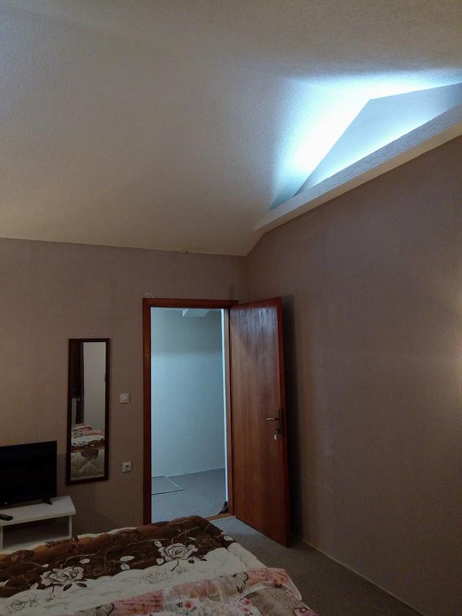Kafana "Kaj Zoki" Bed & Breakfast Probistip Exterior foto